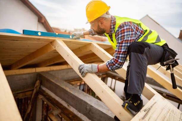 Best Best Roofing Contractors  in Escanaba, MI